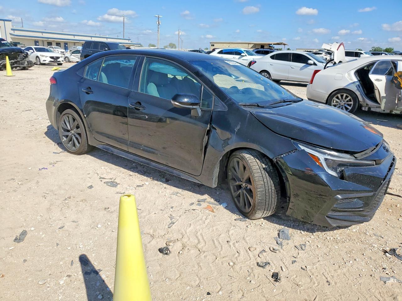 2026 Toyota Corolla Se - Image 4