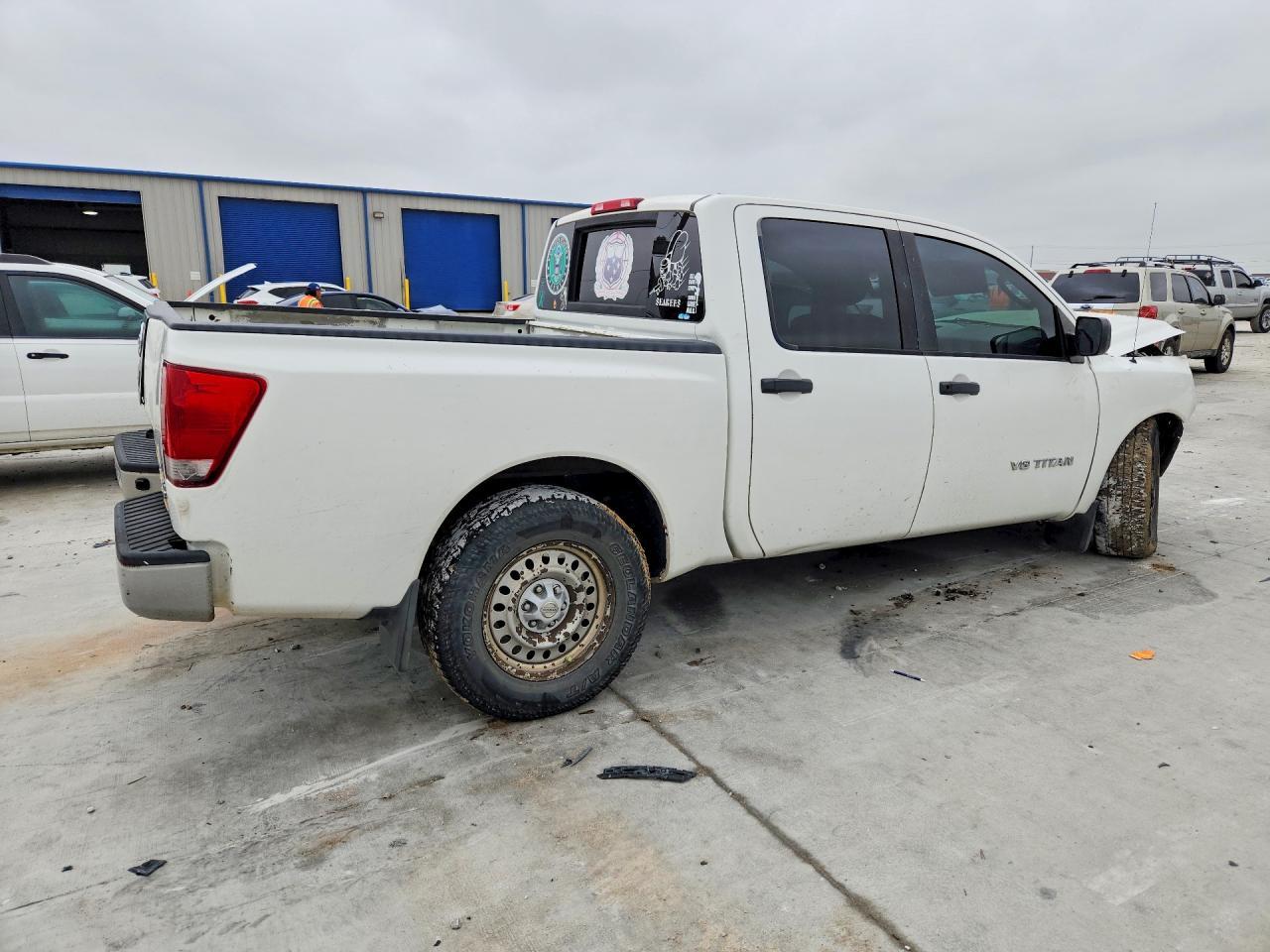 2009 Nissan Titan Xe - Фото 3