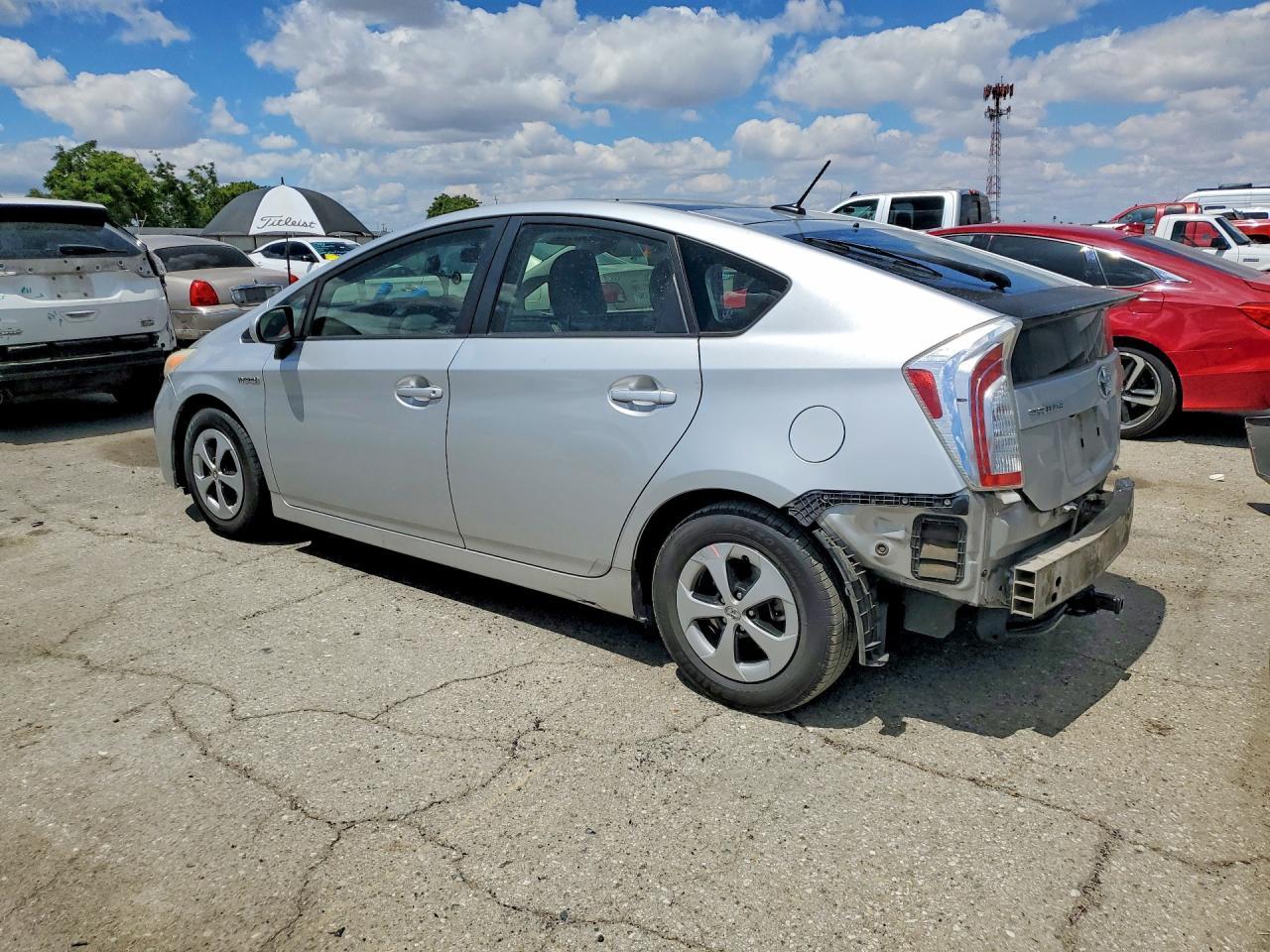 2014 Toyota Prius Three - Image 2