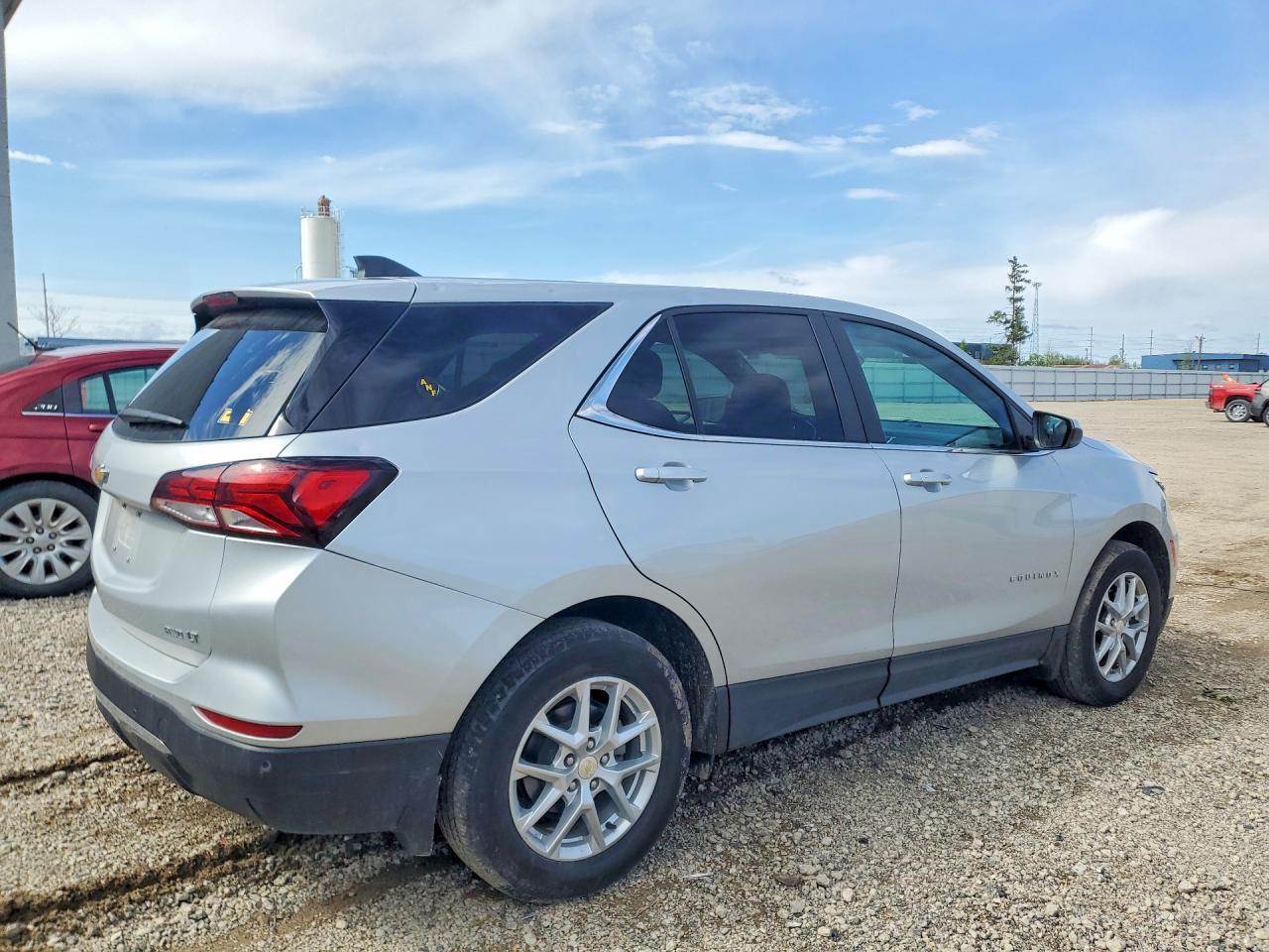 2022 Chevrolet Equinox Lt - Фото 3