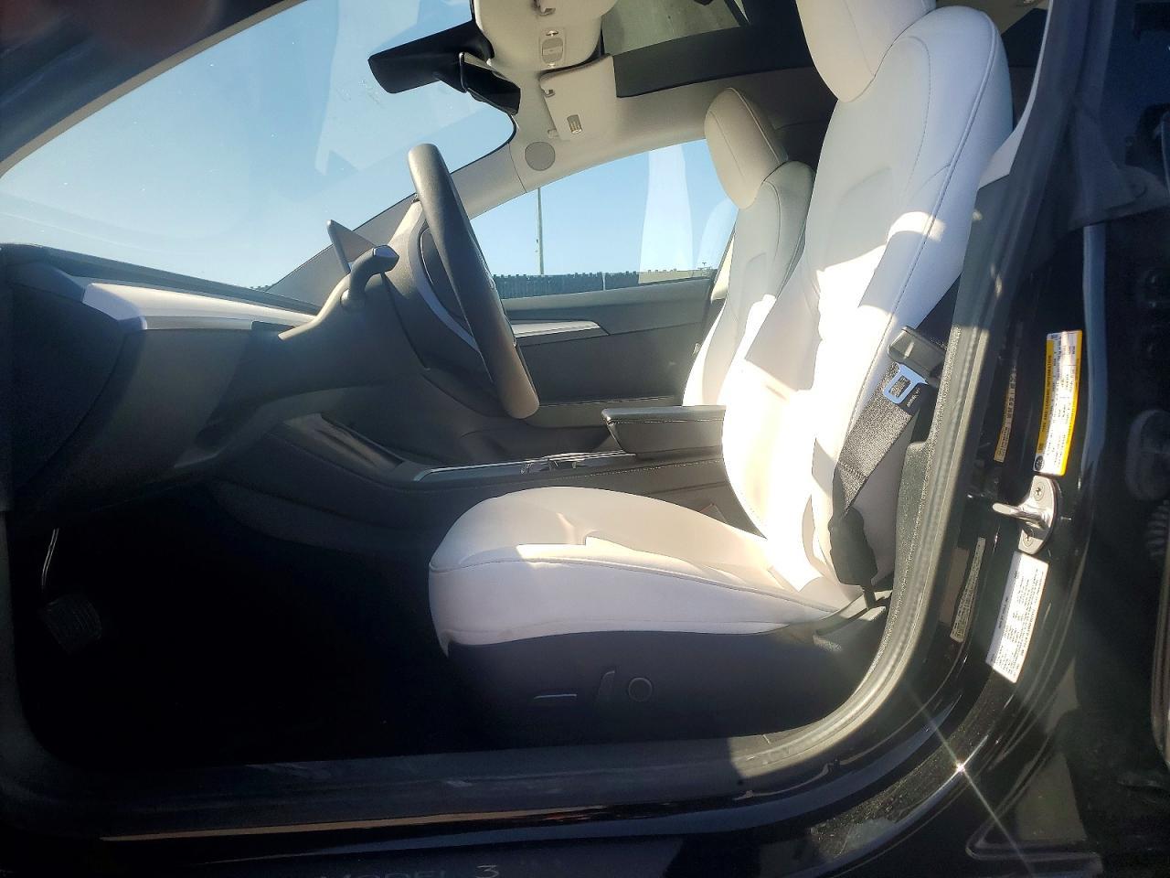 2021 Tesla Model 3 - Image 7