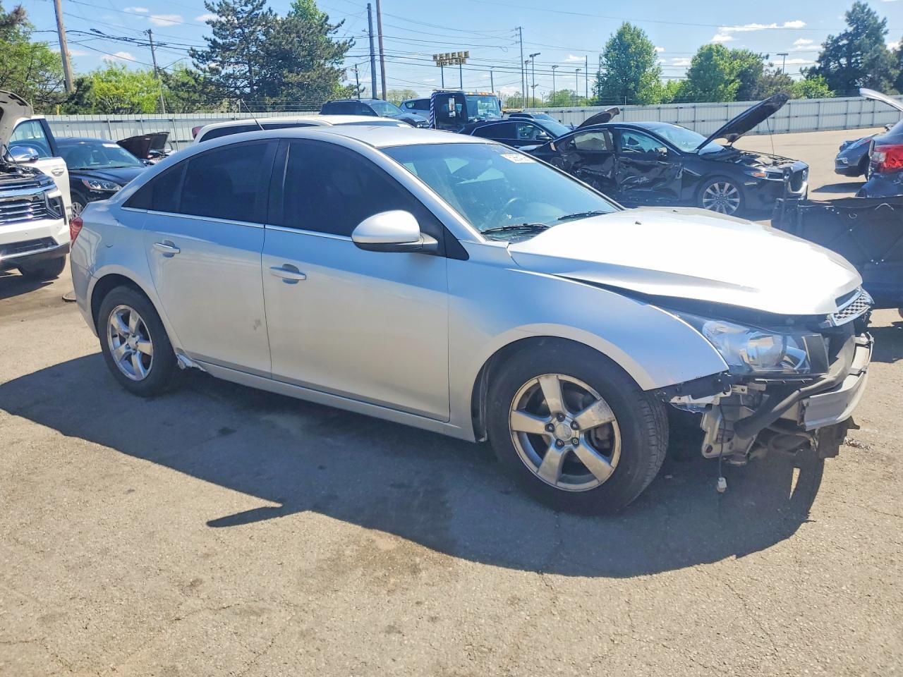 2012 Chevrolet Cruze Lt - Image 4