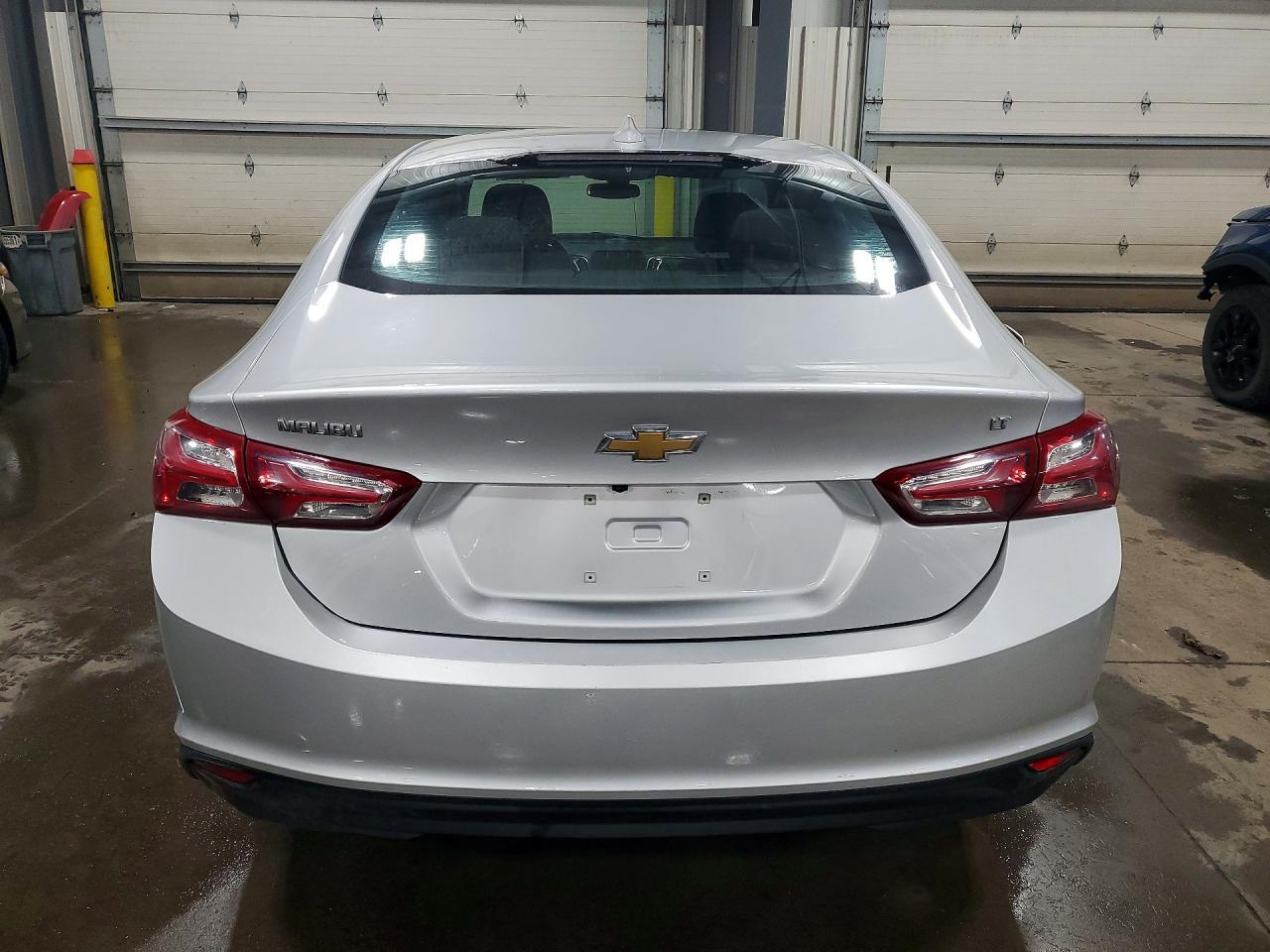 2021 Chevrolet Malibu Lt - Image 6