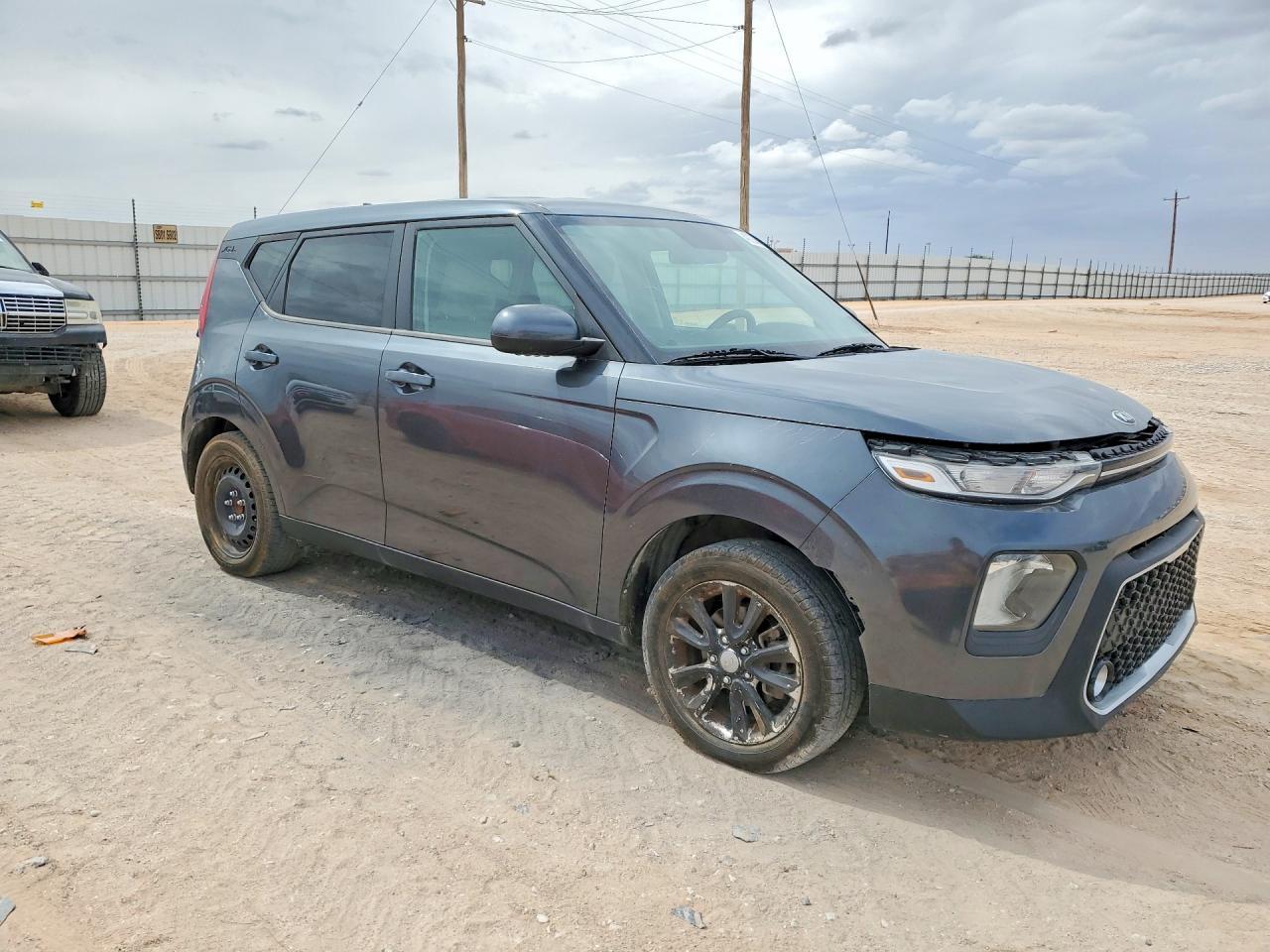 2020 Kia Soul Lx - Image 4