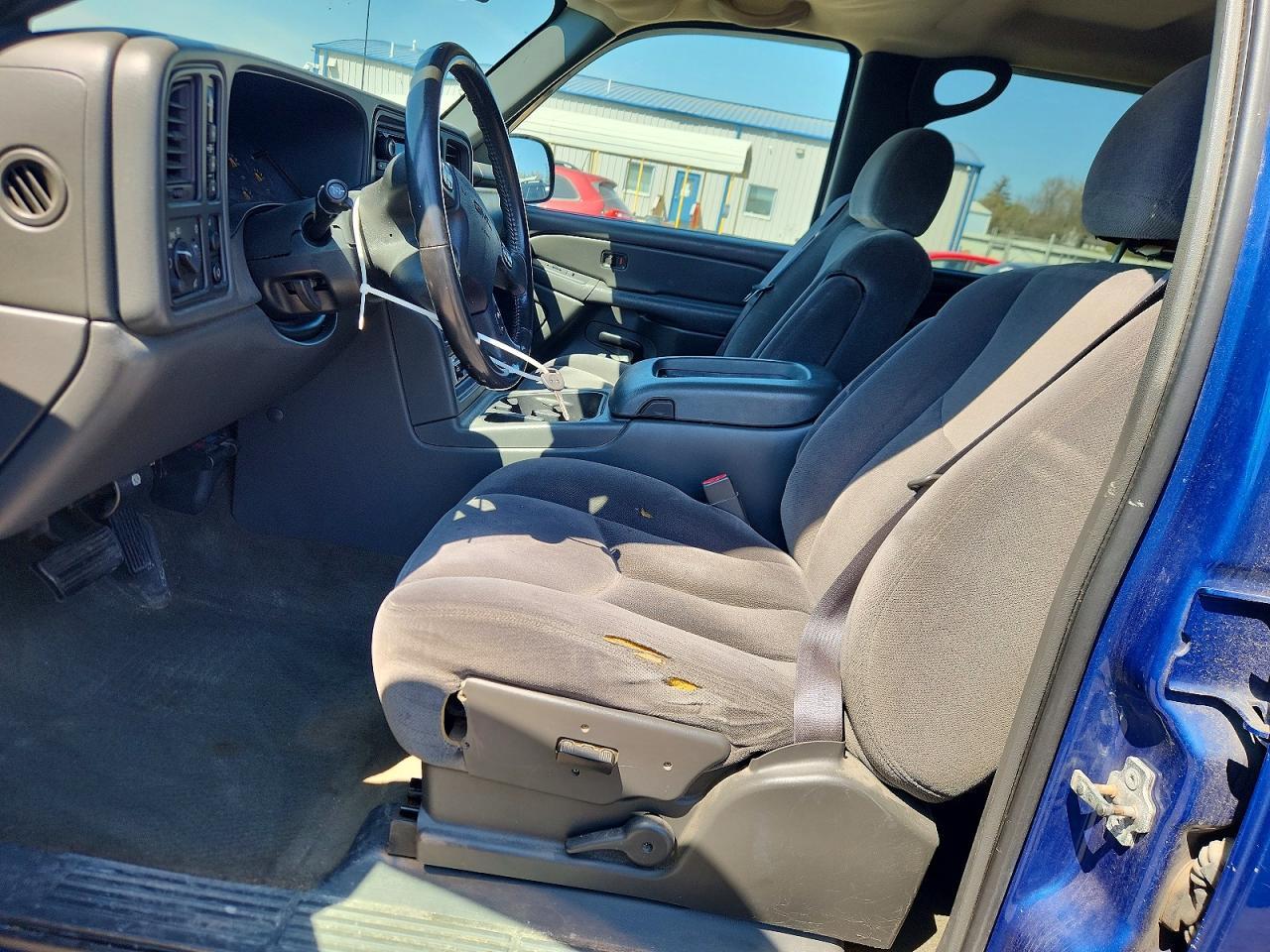 2004 GMC Sierra K2500 Heavy Duty - Фото 7