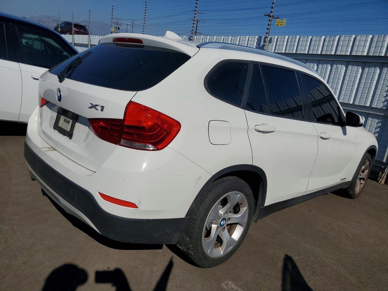2015 BMW X1 Sdrive28I - Image 3