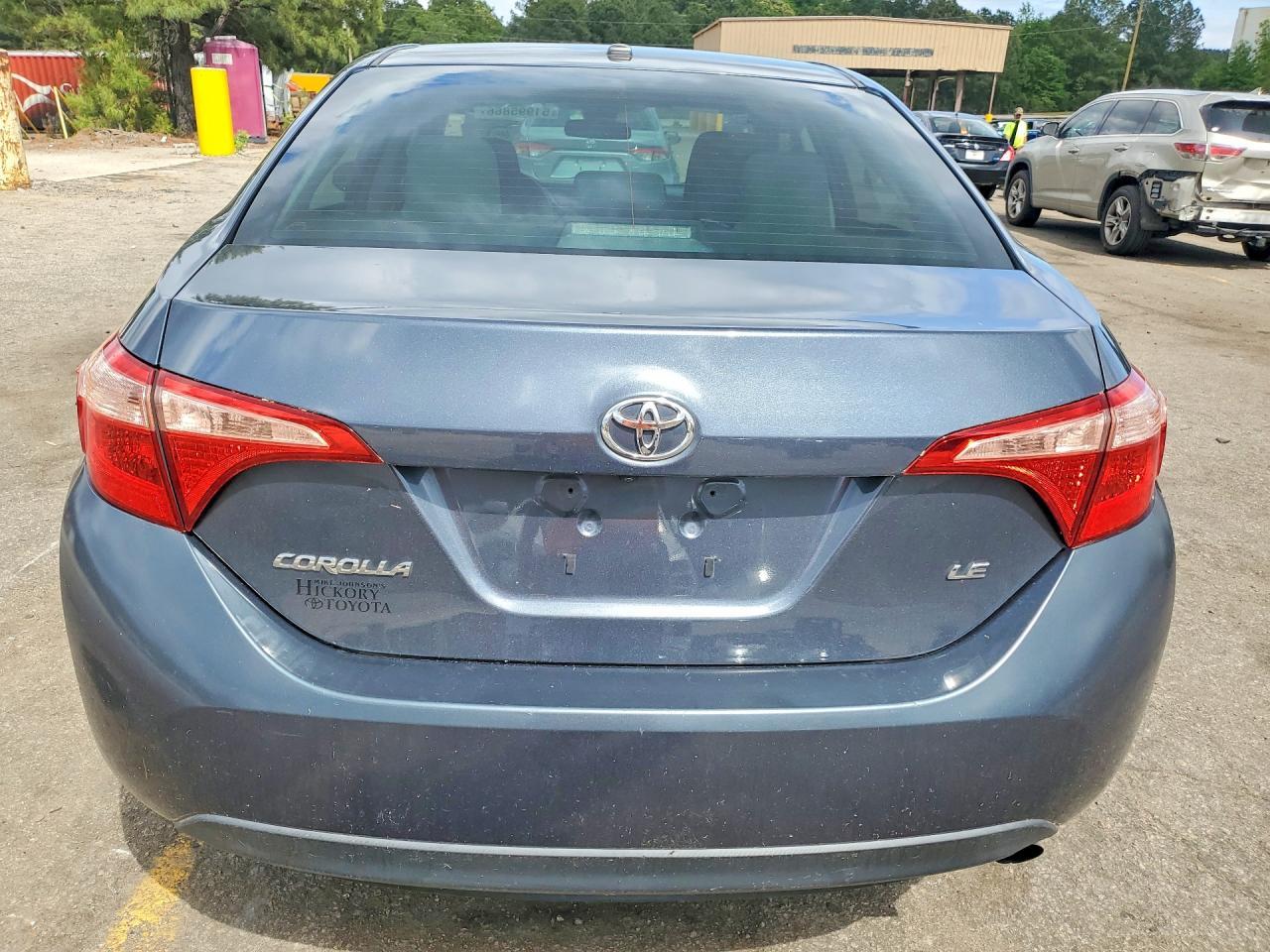 2017 Toyota Corolla Le - Image 6