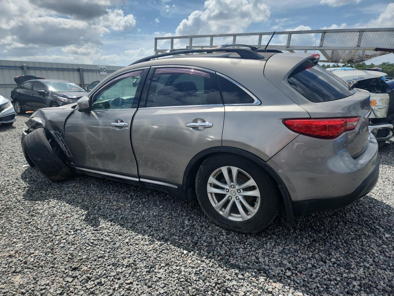 2010 Infiniti Fx35 Base - Фото 2