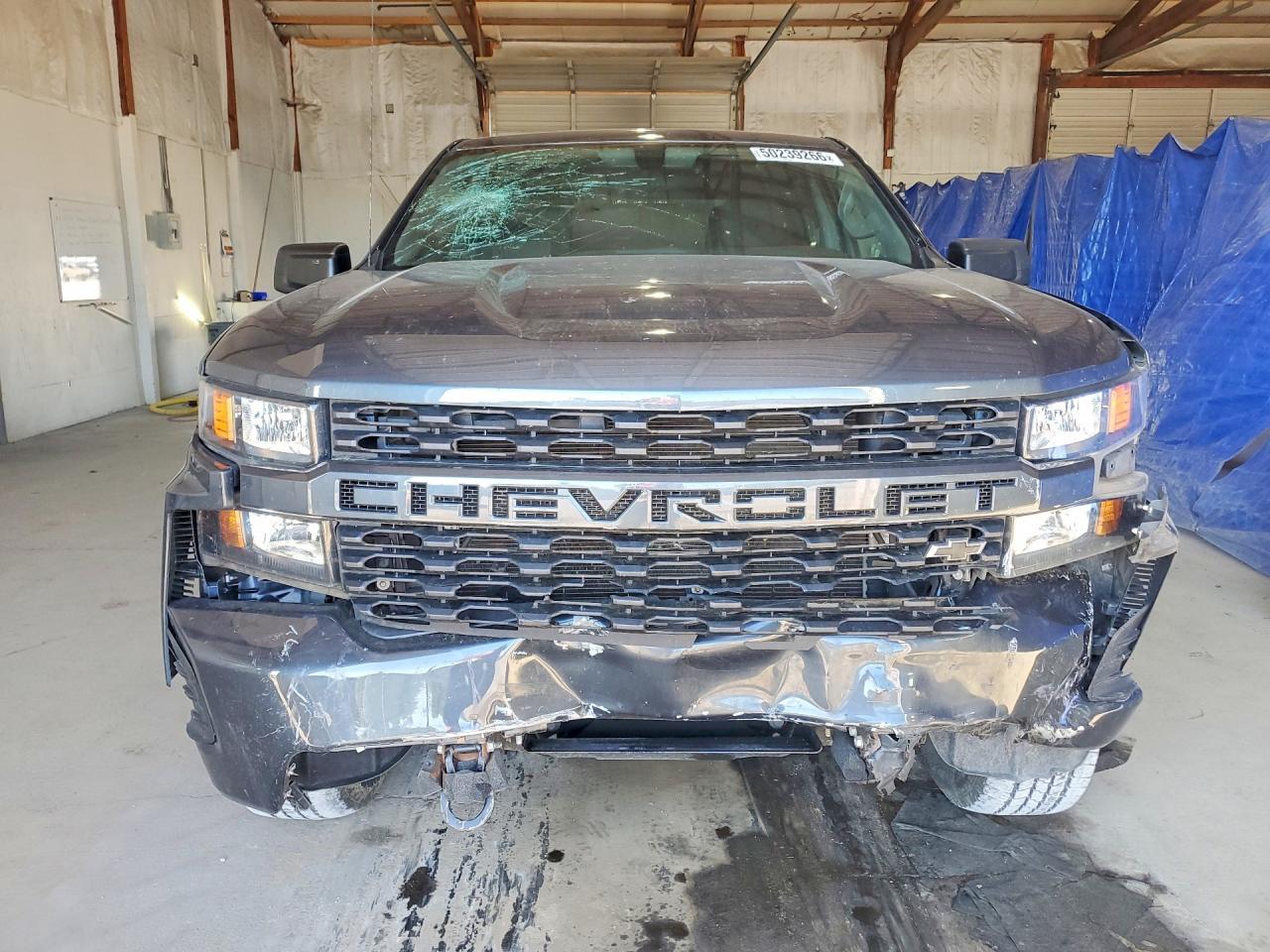 2019 Chevrolet Silverado K1500 Custom - Image 5