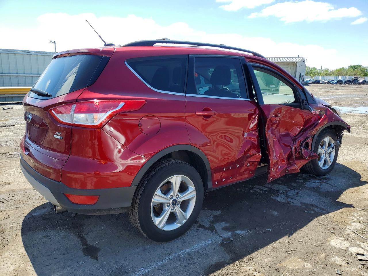 2013 Ford Escape Se - Фото 3