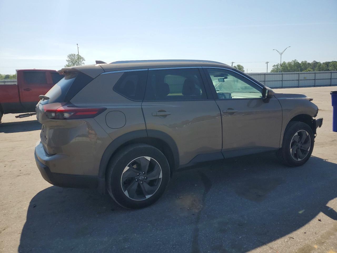2024 Nissan Rogue Sv - Фото 3