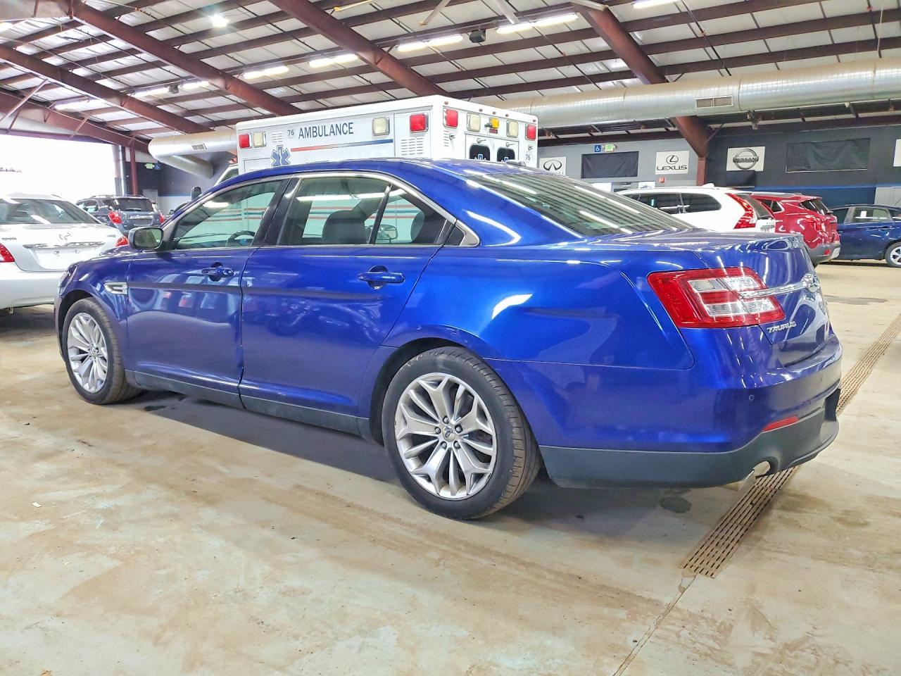 2013 Ford Taurus Limited - Image 2
