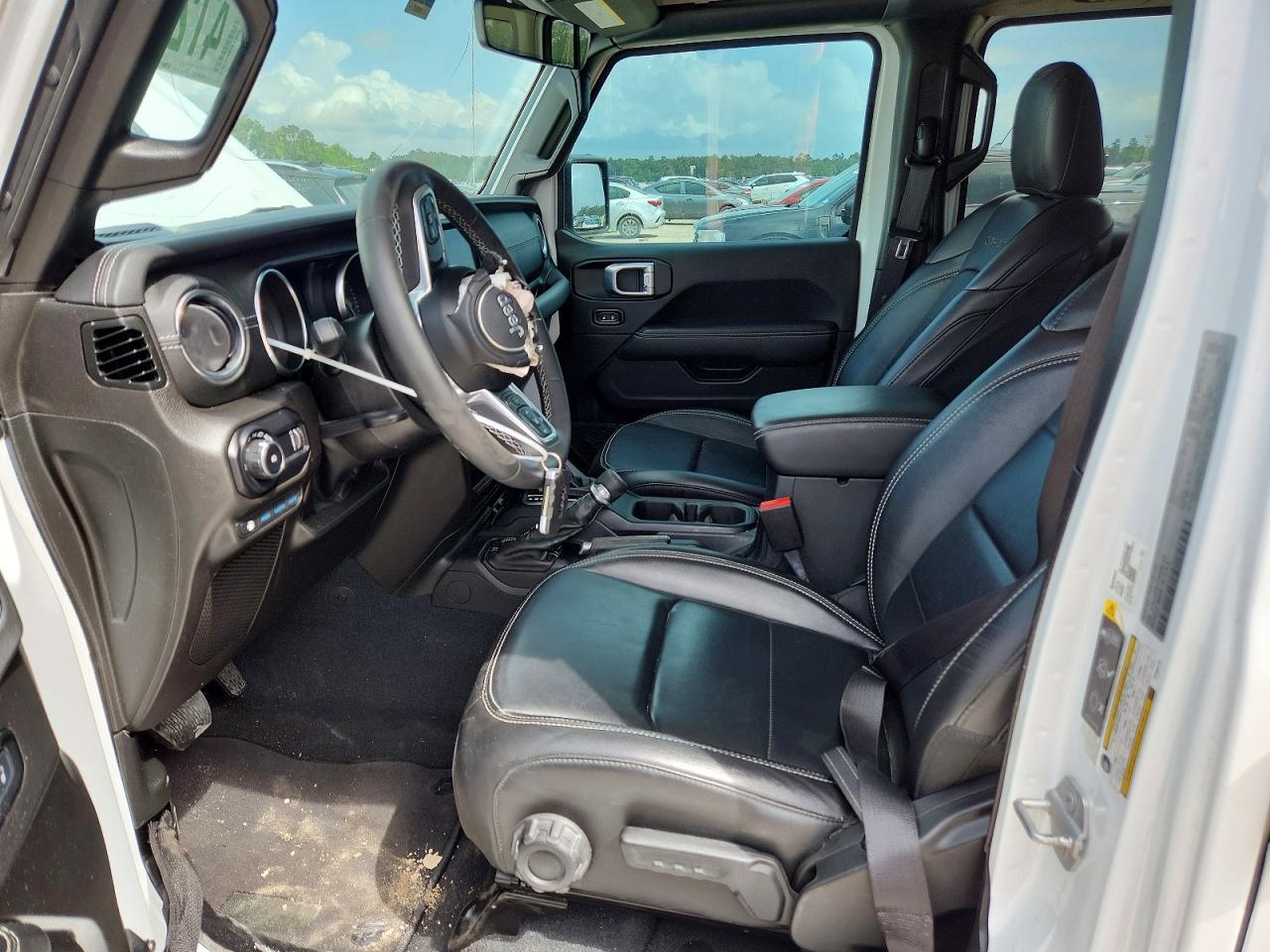 2023 Jeep Wrangler Sahara 4Xe - Фото 7