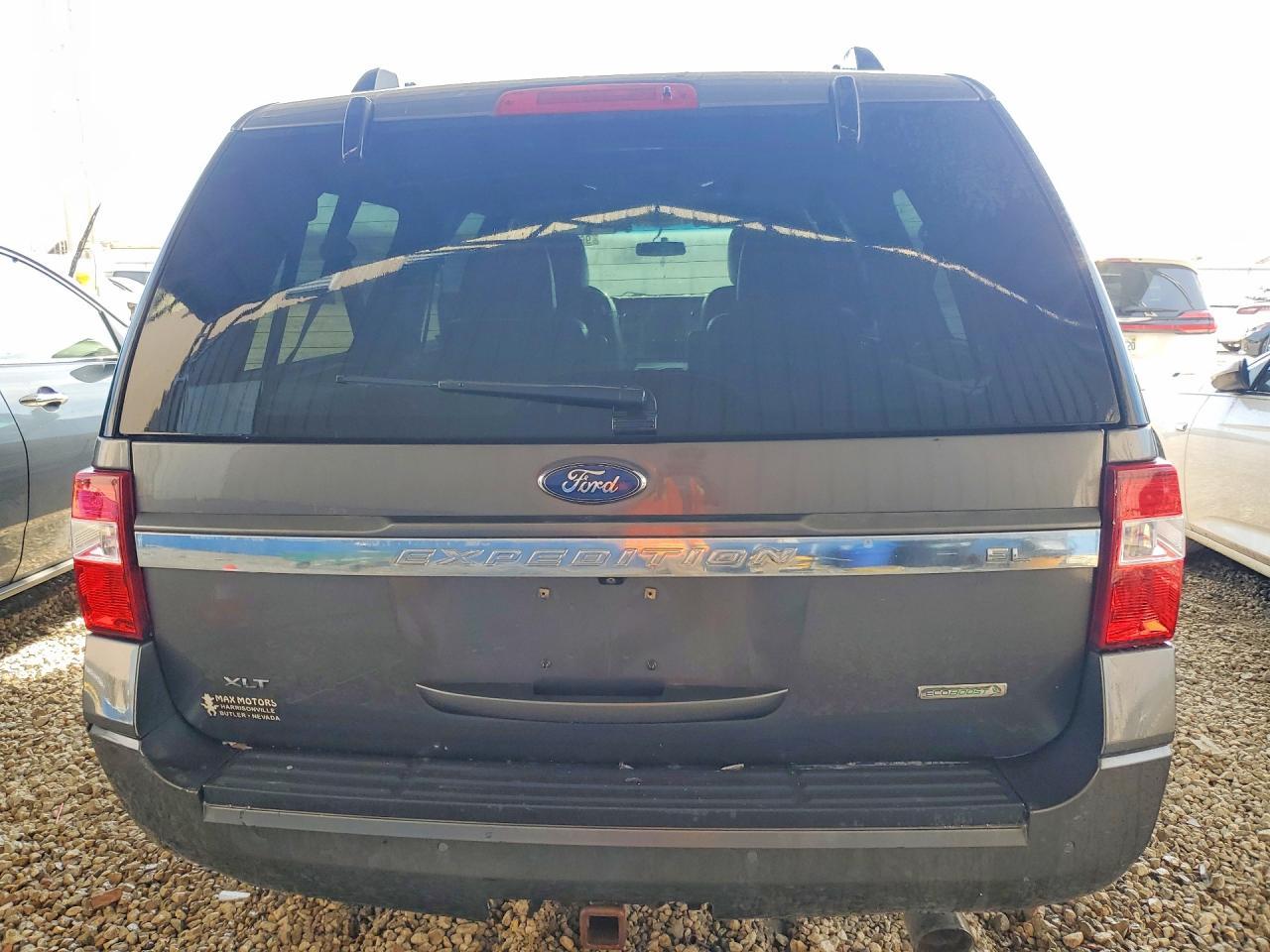 2017 Ford Expedition El Xlt - Image 6