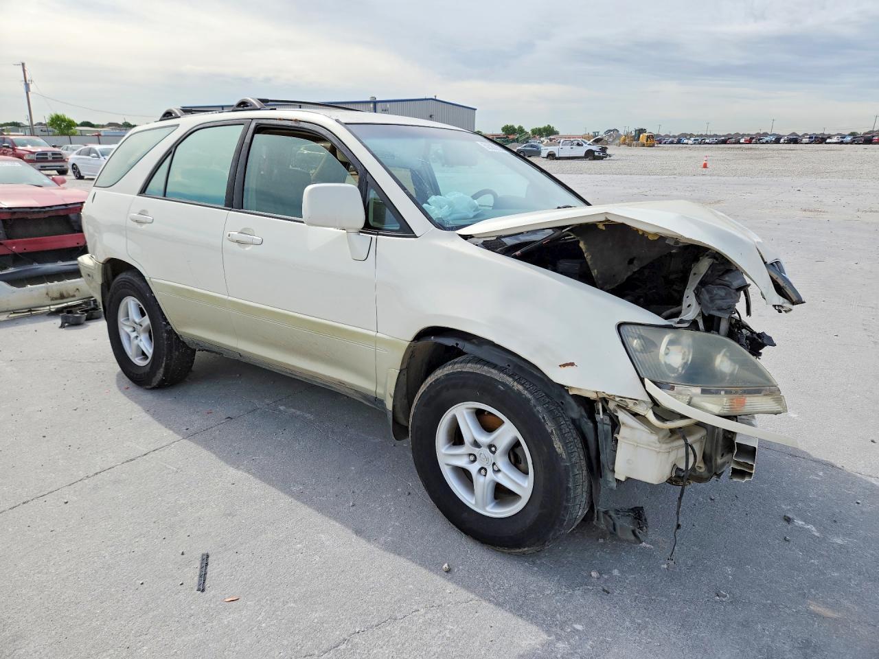 2000 Lexus Rx 300 - Image 4
