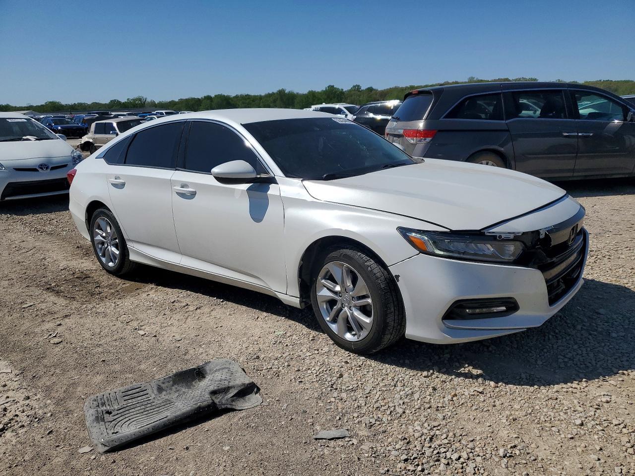 2019 Honda Accord Lx - Фото 4