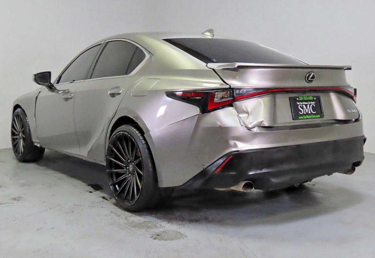 2021 Lexus Is 300 Base - Image 4