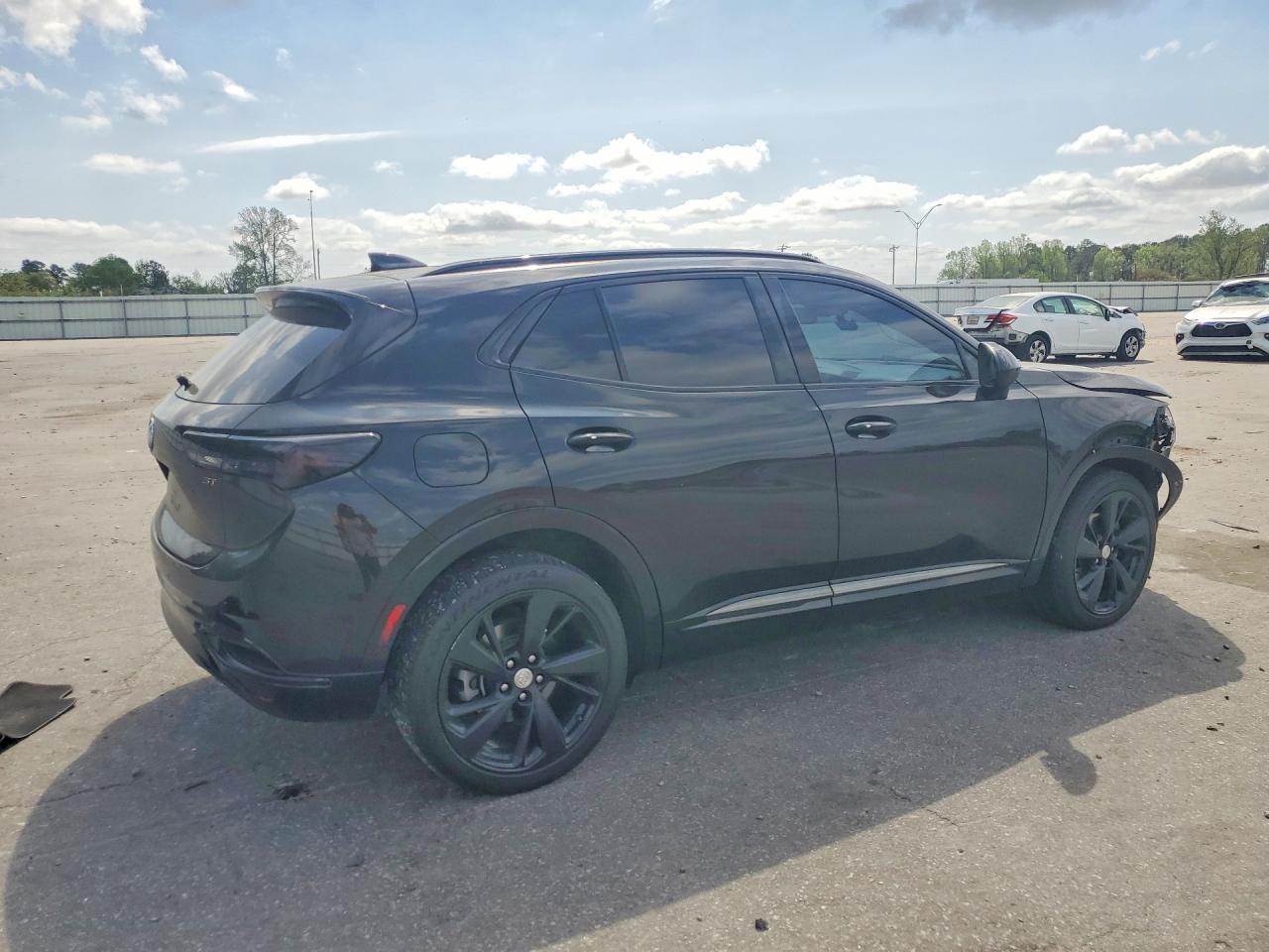 2021 Buick Envision Essence - Image 3