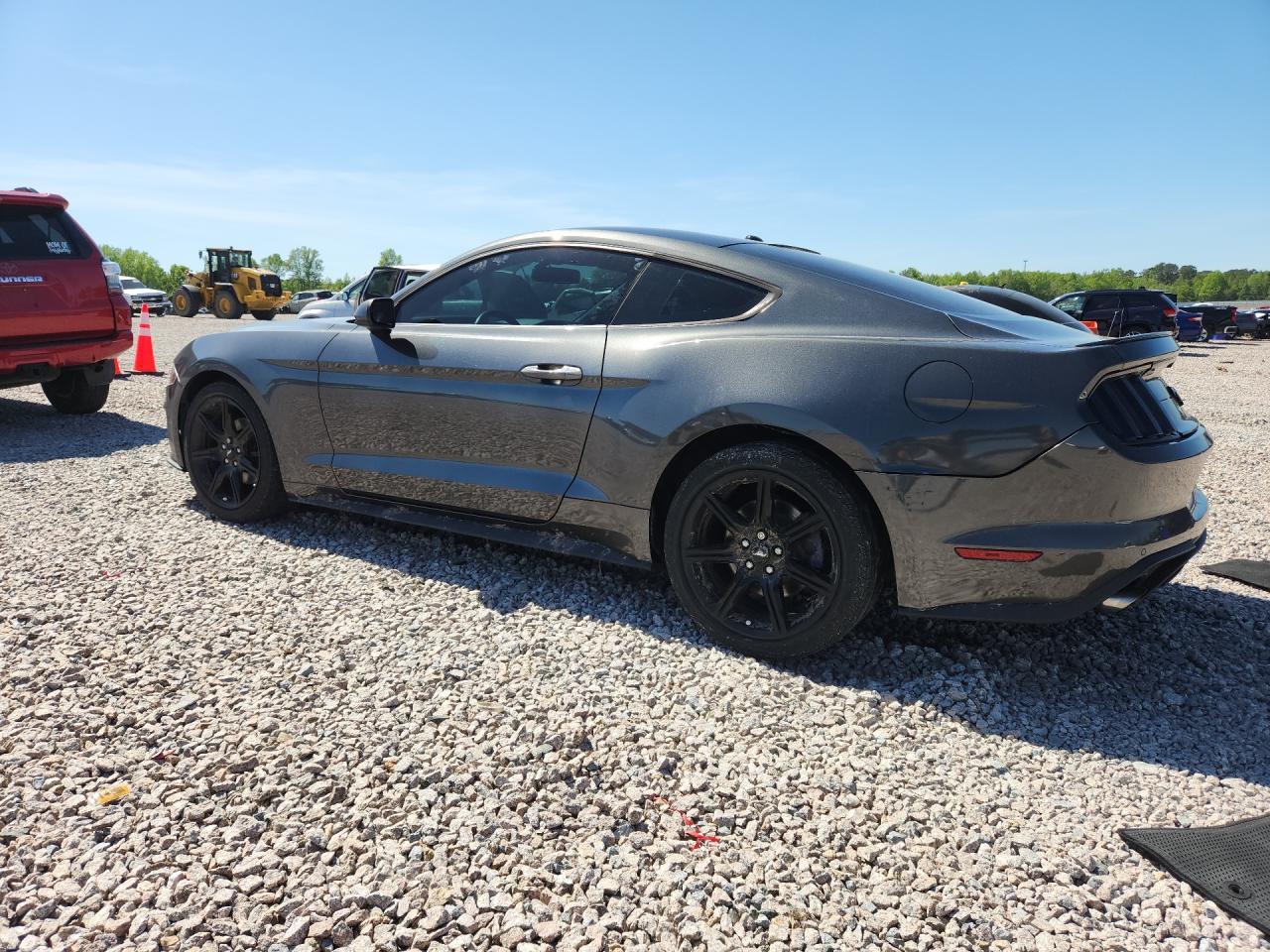 2019 Ford Mustang - Image 2