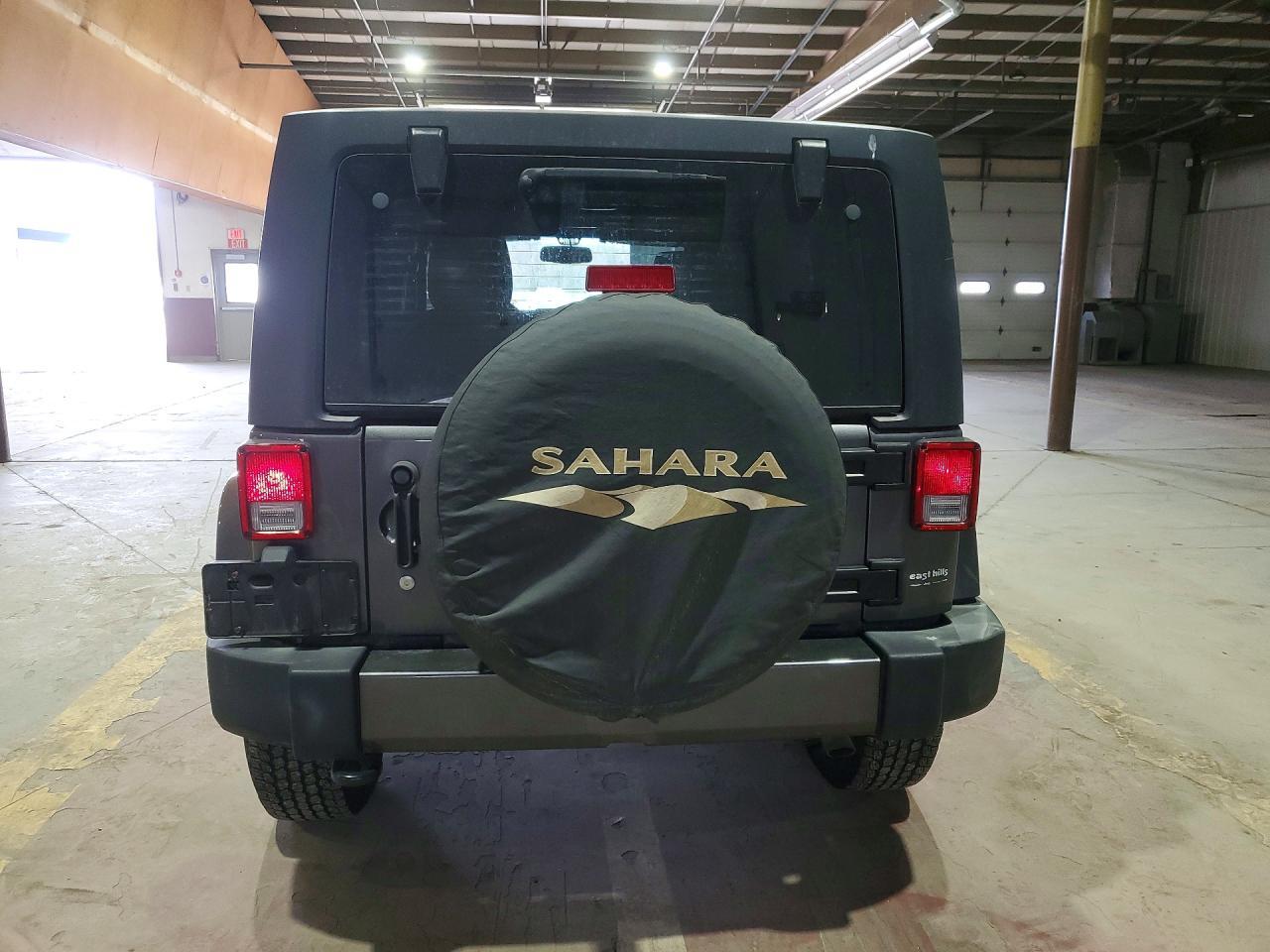 2017 Jeep Wrangler Unlimited Sahara - Фото 6