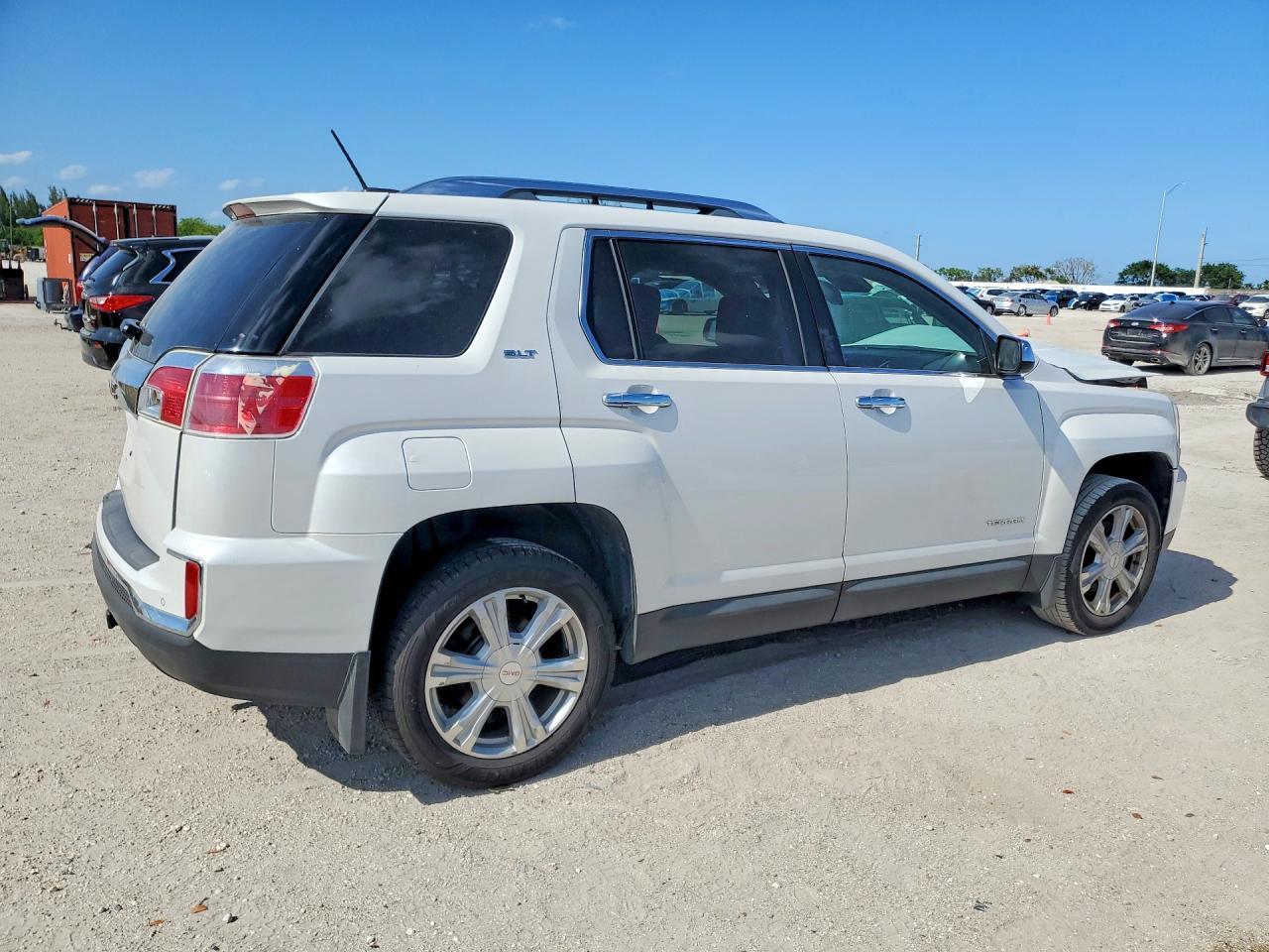 2016 GMC Terrain Slt - Image 3