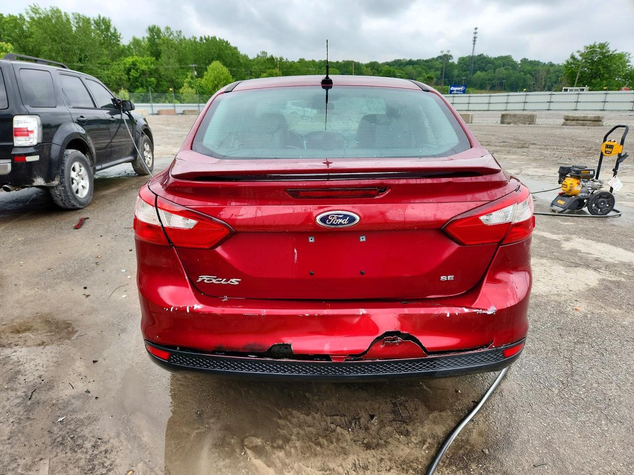 2014 Ford Focus Se - Image 6