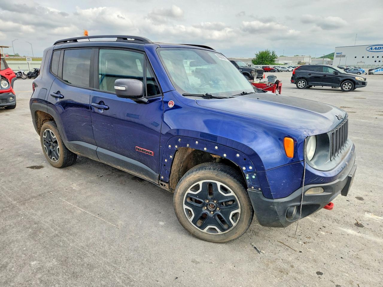 2016 Jeep Renegade Trailhawk - Фото 4