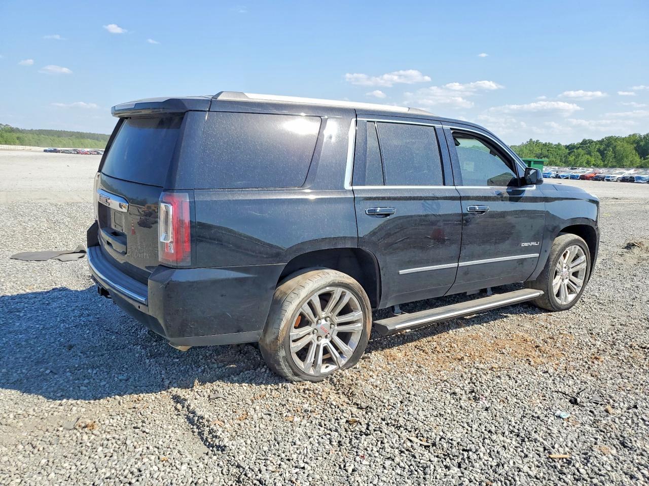 2015 GMC Yukon Denali - Фото 3