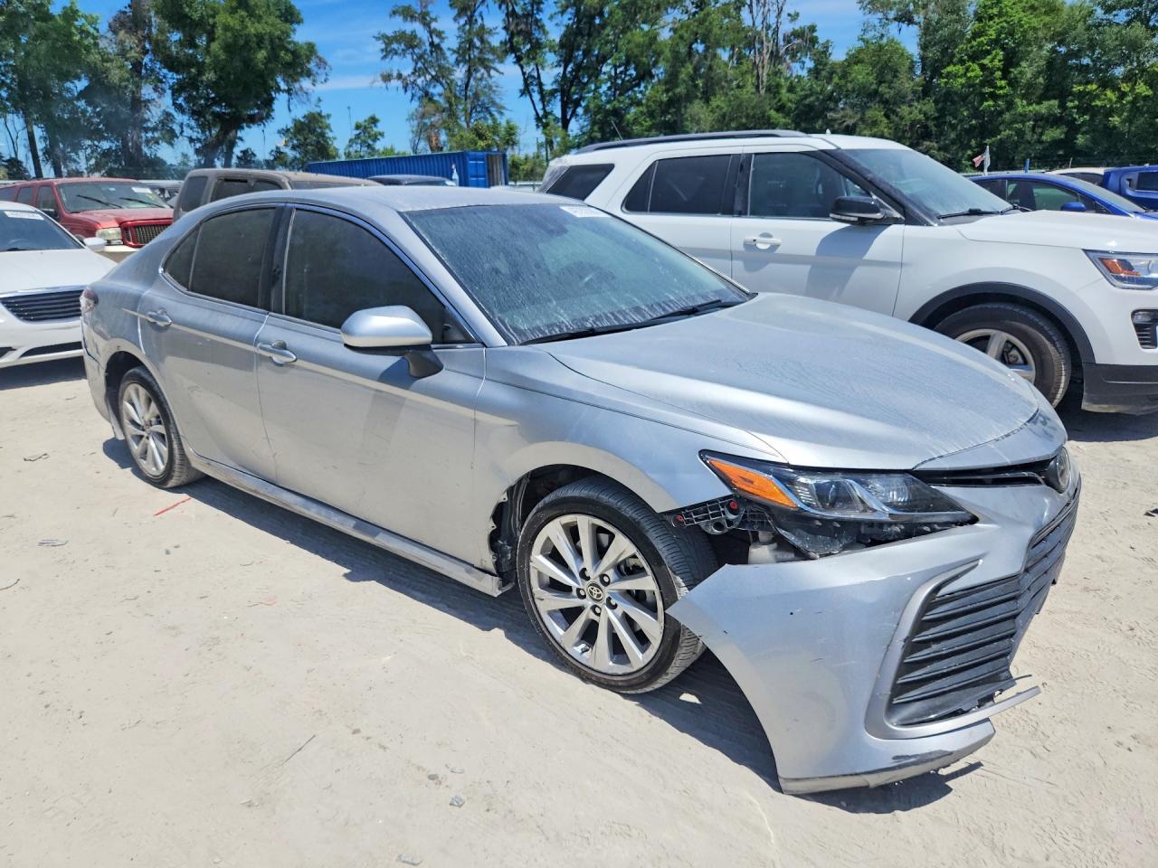 2023 Toyota Camry Le - Фото 4