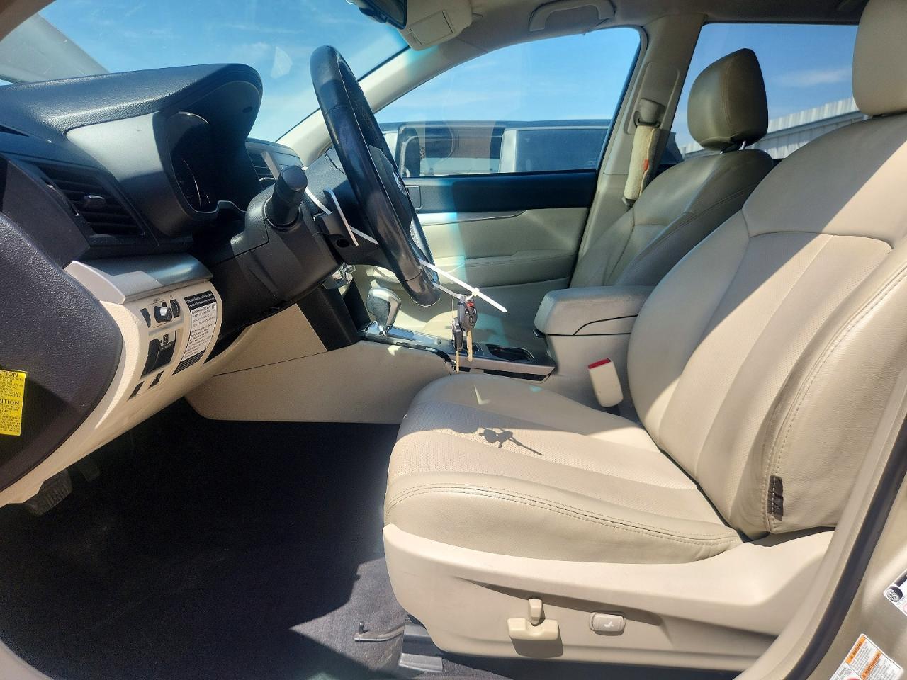 2010 Subaru Outback 2.5I Premium - Фото 7