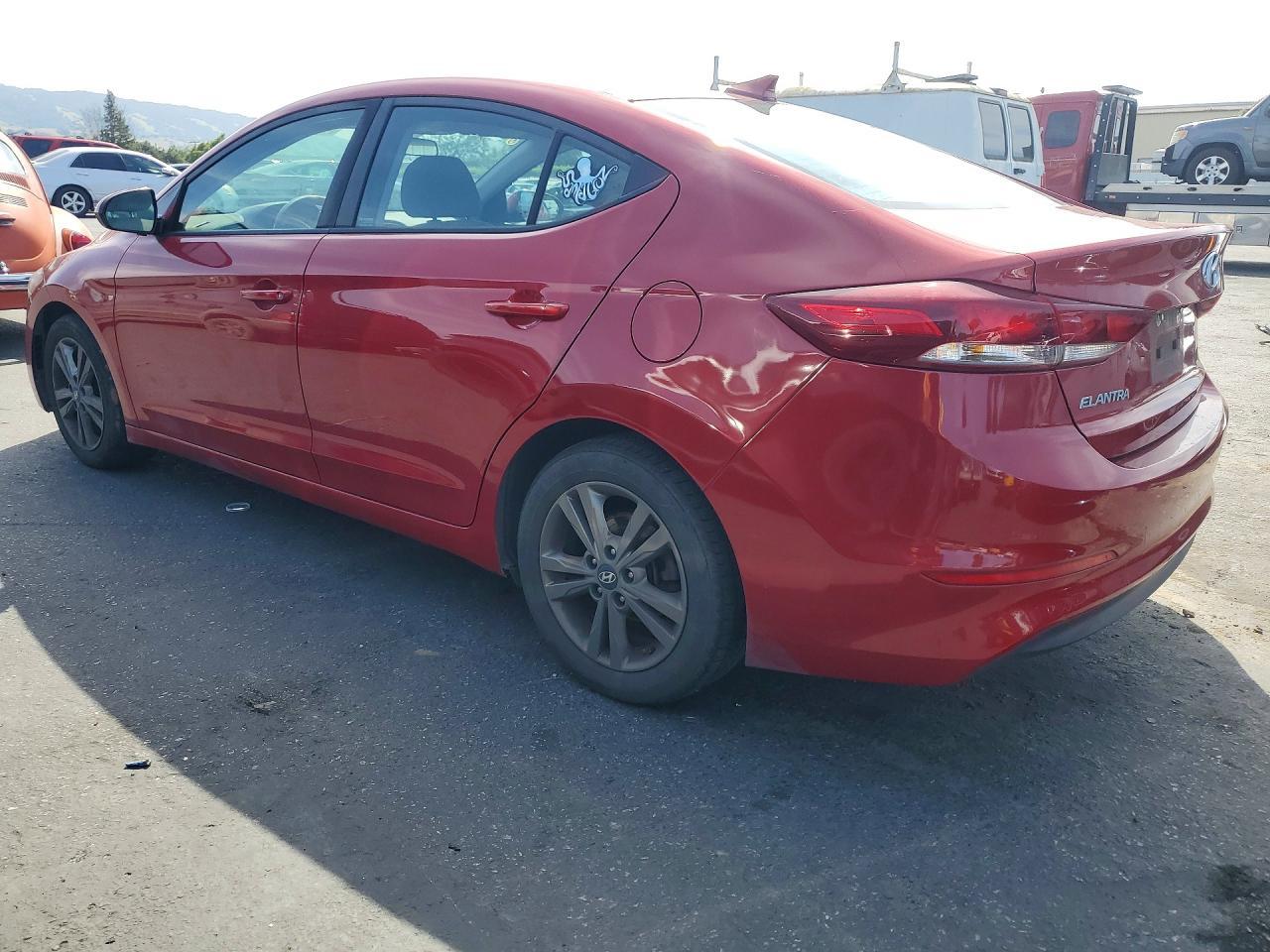 2018 Hyundai Elantra Sel - Image 2