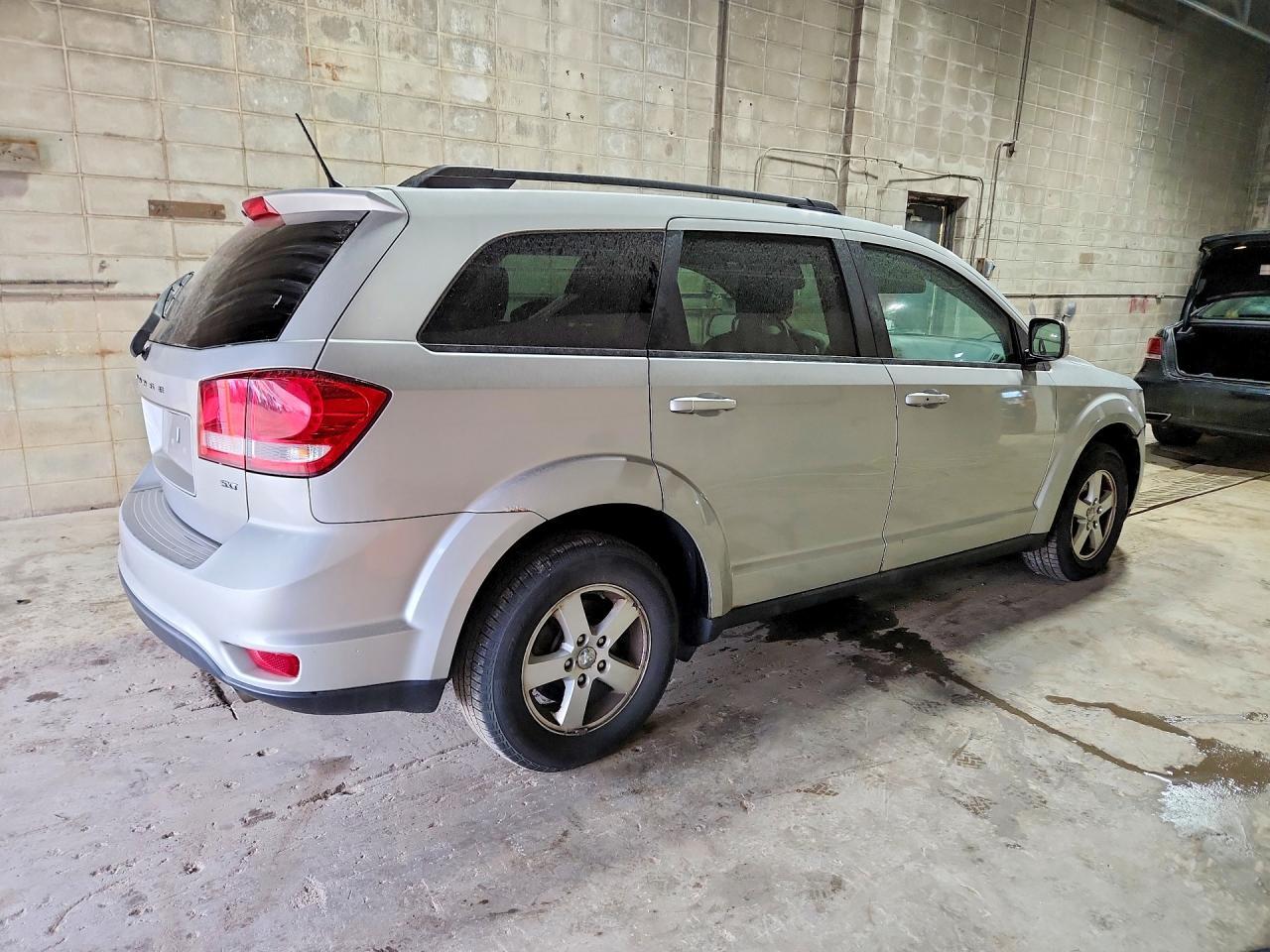 2012 Dodge Journey 4D - Image 3