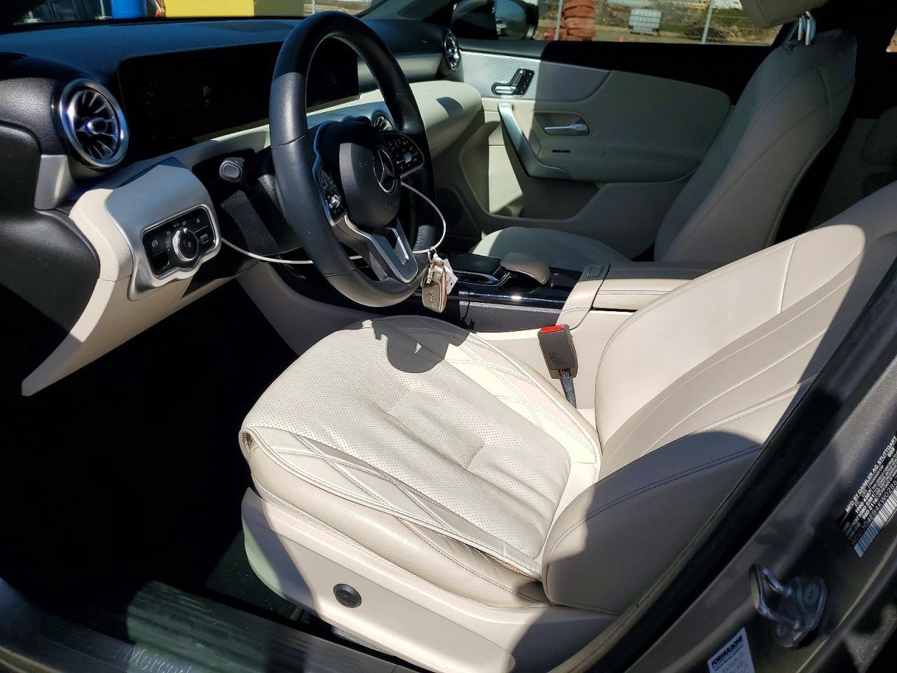 2019 Mercedes-Benz A 220 - Image 7