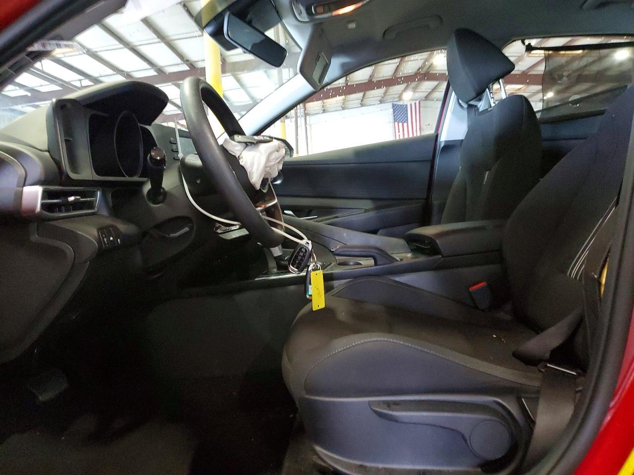 2022 Hyundai Elantra Sel - Фото 7