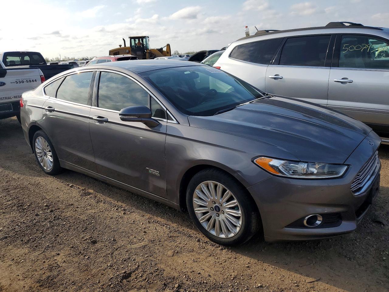 2013 Ford Fusion Se Phev - Фото 4