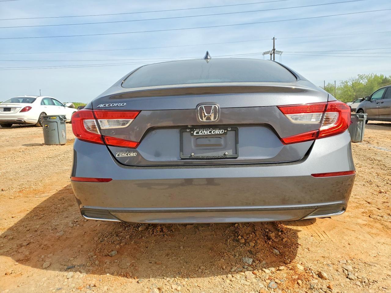 2018 Honda Accord Ex - Image 6
