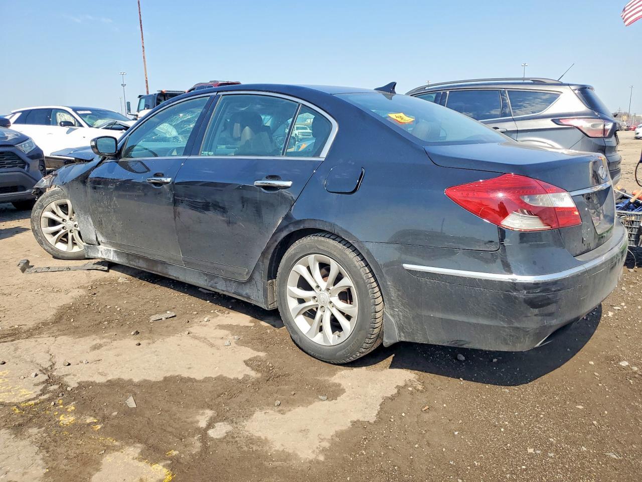 2012 Hyundai Genesis 3.8L - Image 2