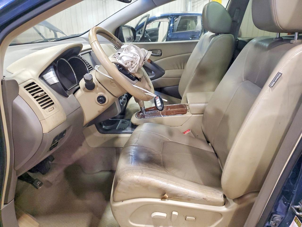 2010 Nissan Murano S - Image 7
