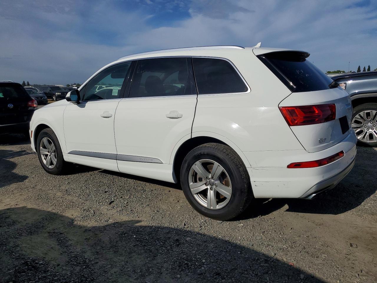 2018 Audi Q7 Premium - Фото 2
