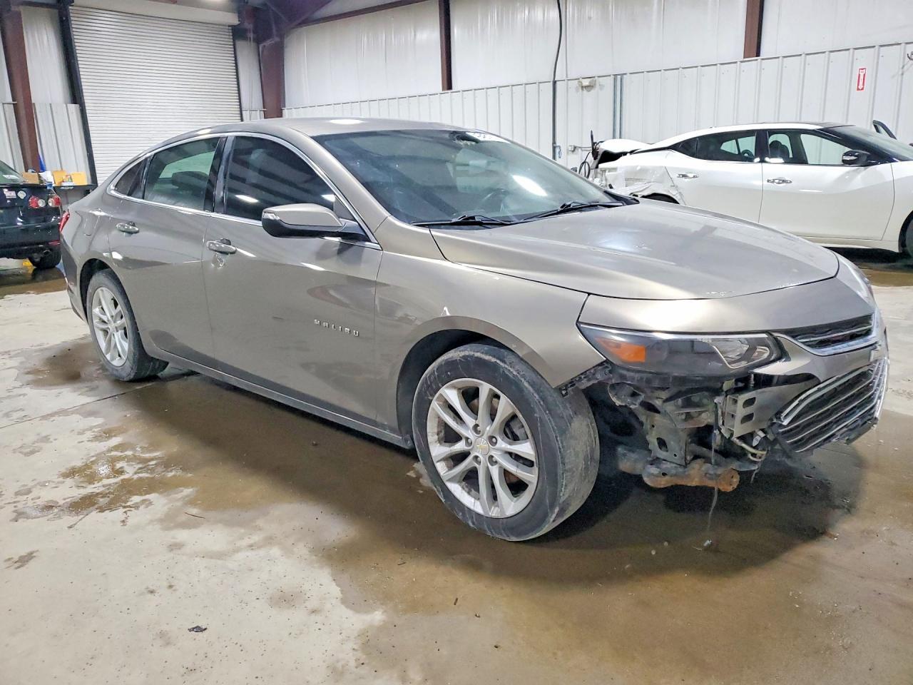 2017 Chevrolet Malibu Lt - Фото 4