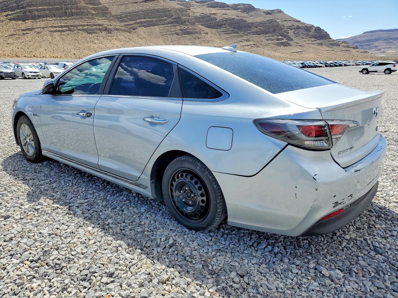 2017 Hyundai Sonata Hybrid Se - Фото 2