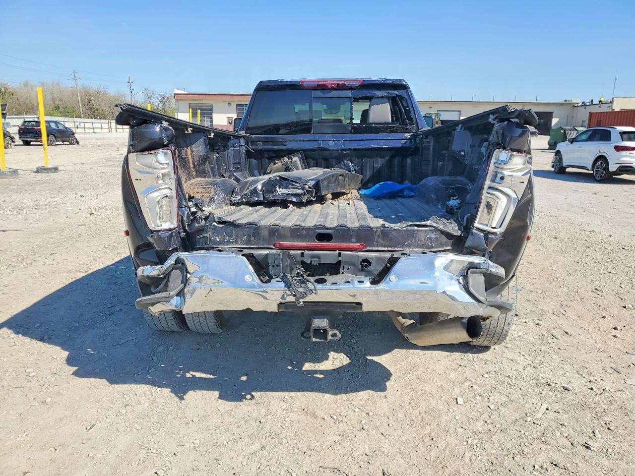 2024 Chevrolet Silverado K3500 Ltz - Image 6