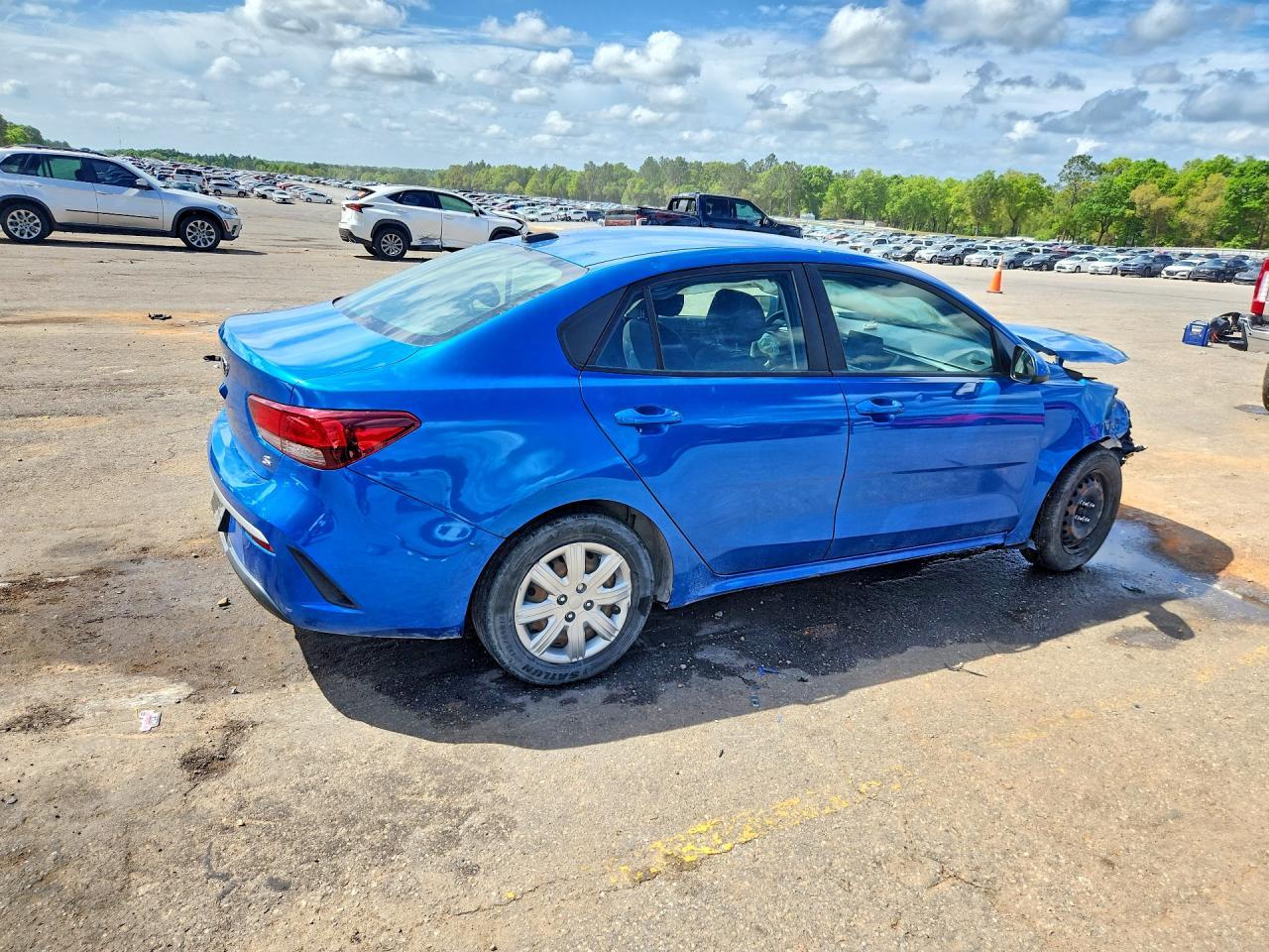 2021 Kia Rio S - Фото 3