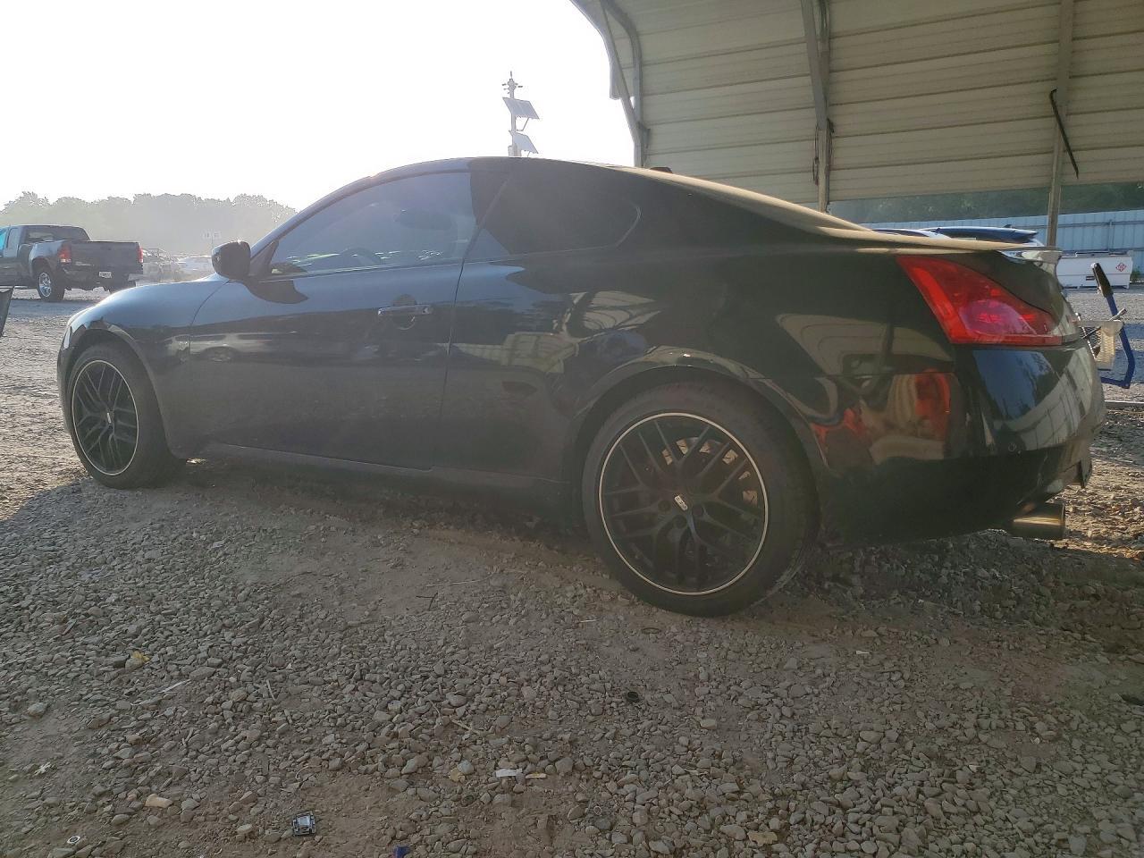 2010 Infiniti G37 Coupe X - Фото 2