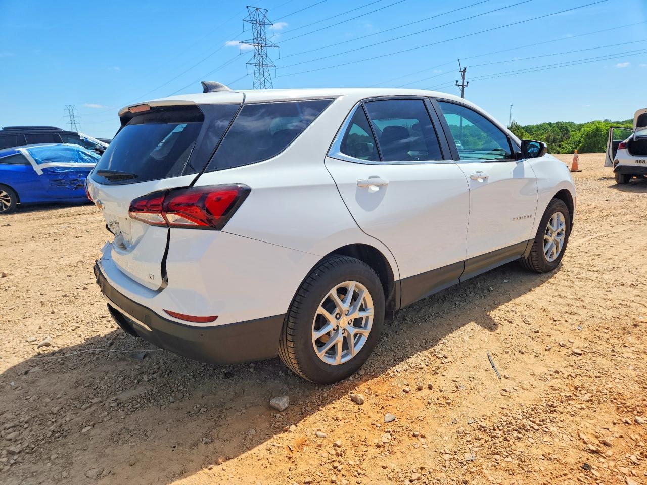 2024 Chevrolet Equinox Lt - Image 3