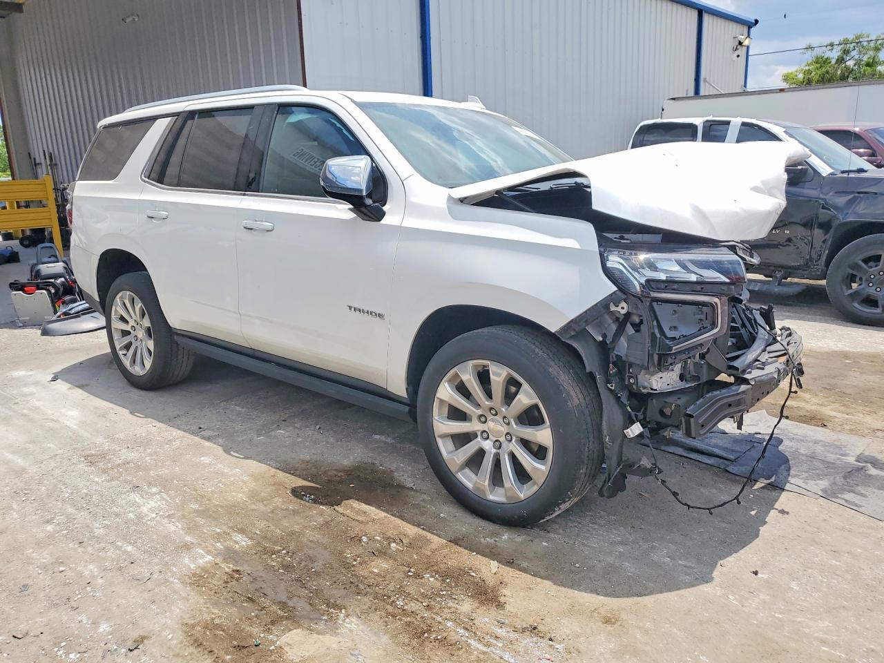 2021 Chevrolet Tahoe C1500 Premier - Фото 4