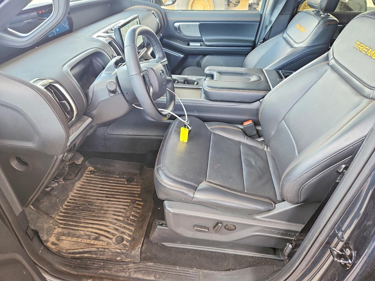 2025 Ford Expedition Tremor - Image 7