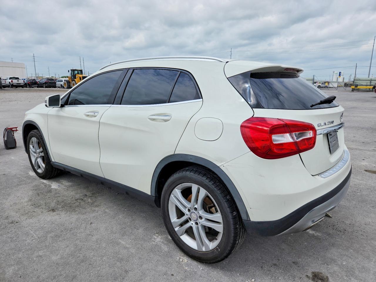 2016 Mercedes-Benz Gla 250 - Фото 2