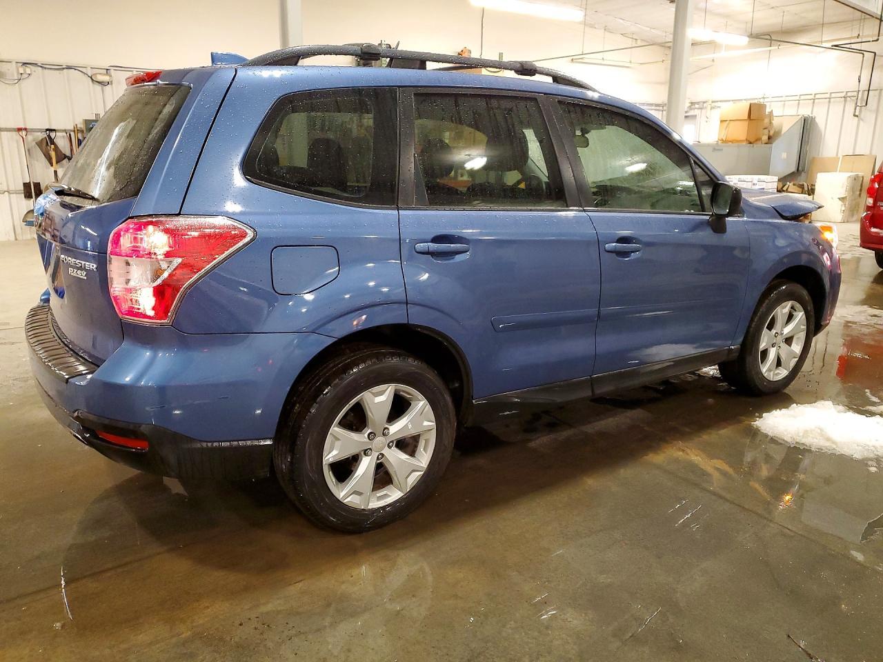2016 Subaru Forester 2.5I - Фото 3
