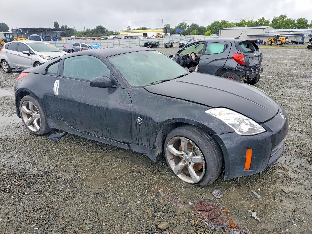 2006 Nissan 350Z Coupe - Фото 4
